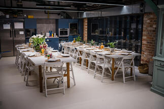 Gathered around the table – a new Culinary Studio opens at Koszyki