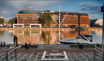 Arkéa REIM Purchases Lastadia Office Building in Szczecin from Greenstone Asset Management