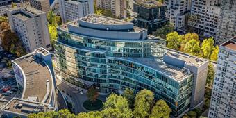 Doraco Leases 1,000 m² in New Saski Crescent: Key Partnerships and Sustainable Investments