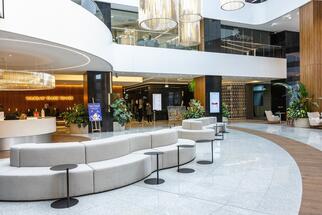 Golden Standard of Vision Correction in Warsaw Trade Tower – Optegra Opens Its Flagship Clinic