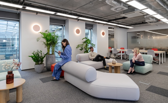 Wolf Marszałkowska earns Asana’s trust – larger office in a prestigious location