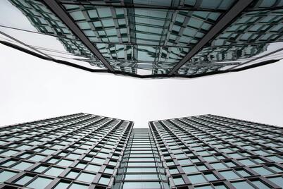 Poland's Commercial Real Estate: Key Trends for Businesses Seeking Office & Warehouse Space