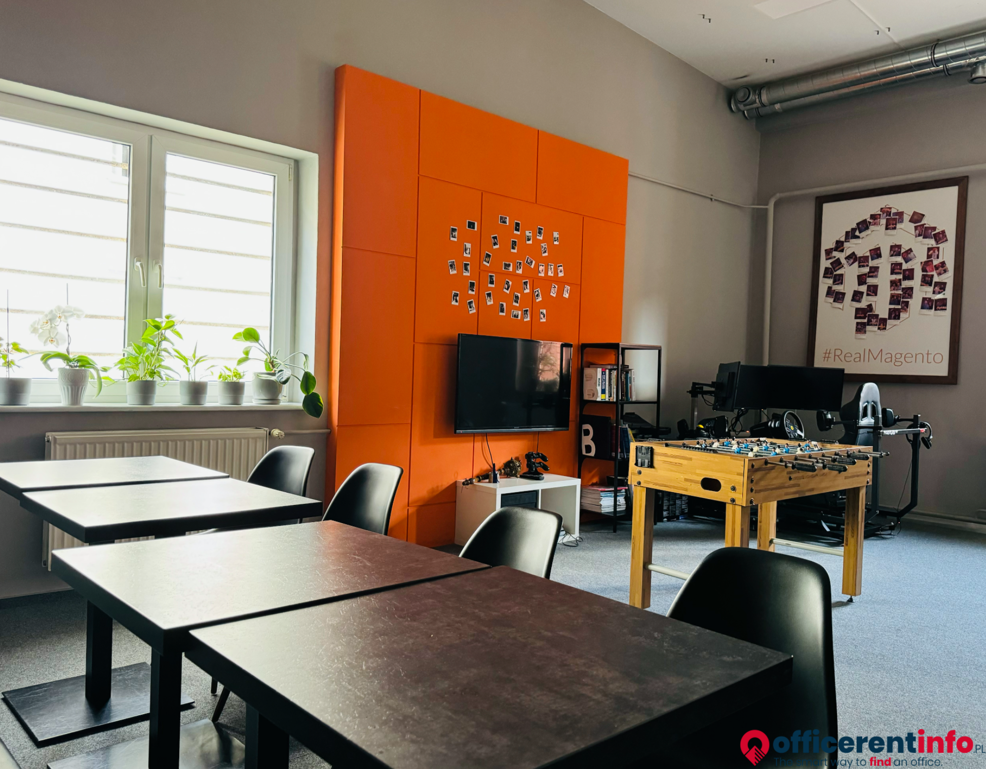 office worker✨ Office New Work Neopark - 10 Cybernetyki Street, Warsaw