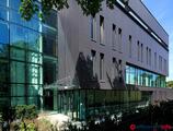 Offices to let in Good Point 761