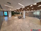 Offices to let in Diamante Plaza