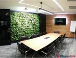 Offices to let in Gold Place