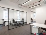 Offices to let in Biuro Żelazna 59A
