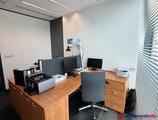 Offices to let in Prosta Tower