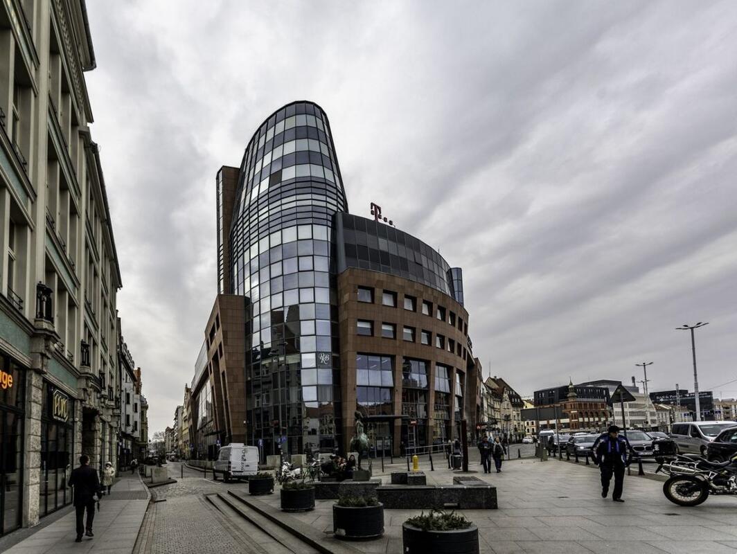 Film Festivals again after renovation Film Festivals again after renovation