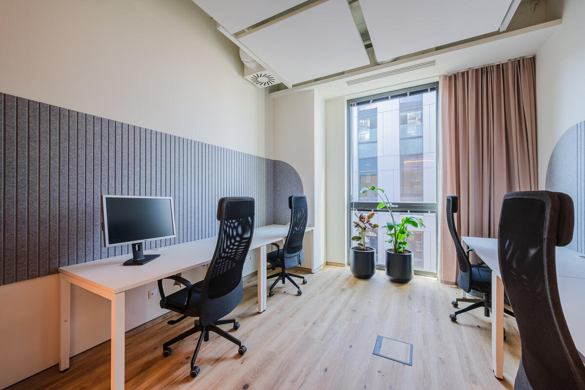 Vercom and CyberFolks open a new office at Quattro Business Park – a space designed for growth