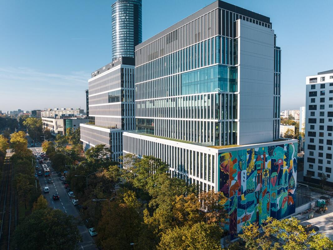 Wrocław's Centrum Południe: A Benchmark for Sustainable Office Space after Skanska's 62M Euro Sale