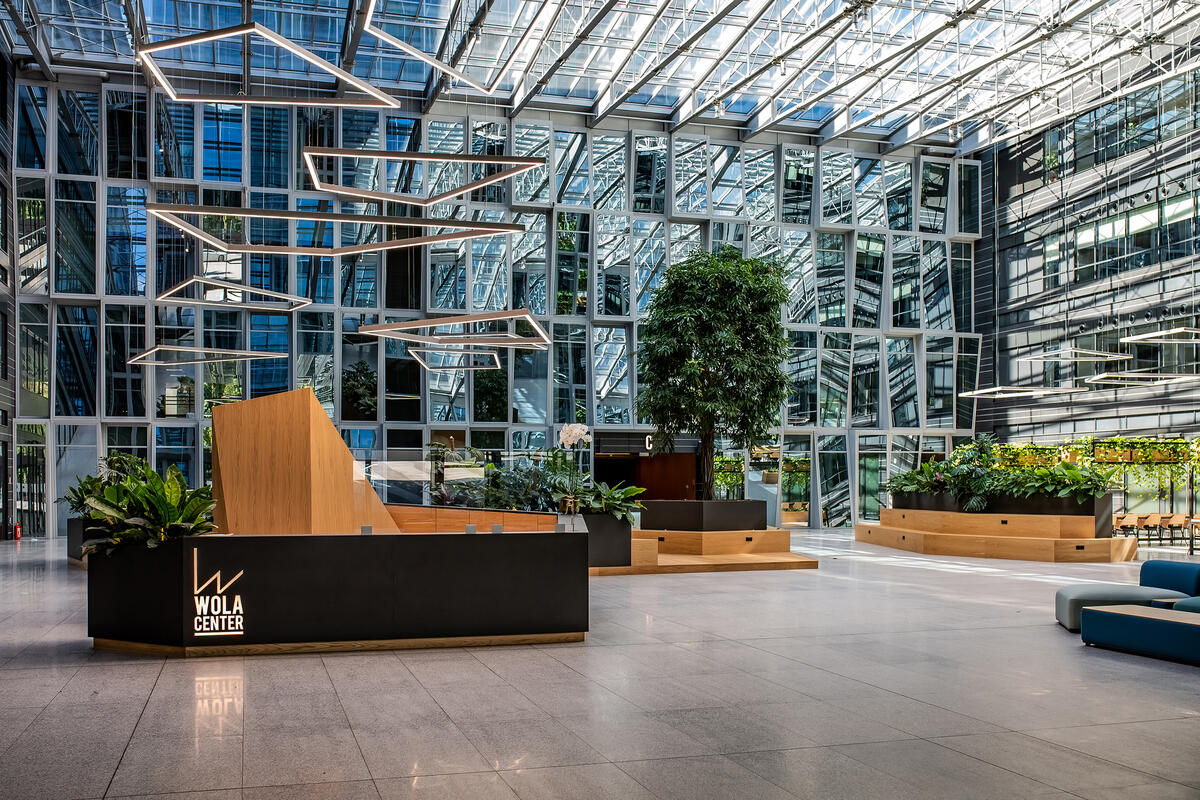 Hines Sells Wola Center Office Complex in Warsaw to Trigea Fund