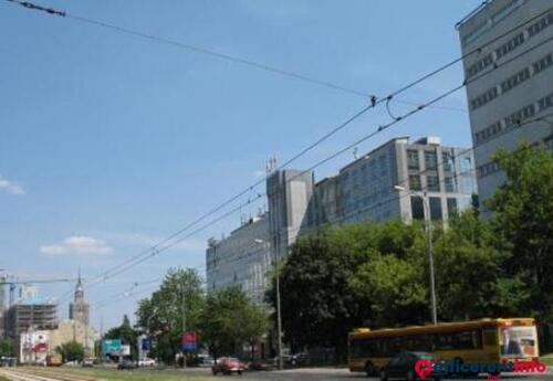 Offices to let in Prosta 69
