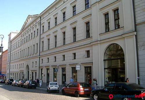 Offices to let in Bazar Poznański
