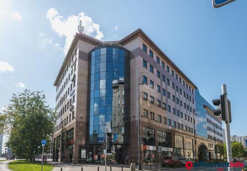 Offices to let in Office and co-working space in Regus Atrium Plaza
