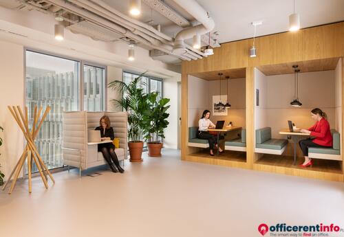 Offices to let in Office and co-working space in Regus Koneser Building M