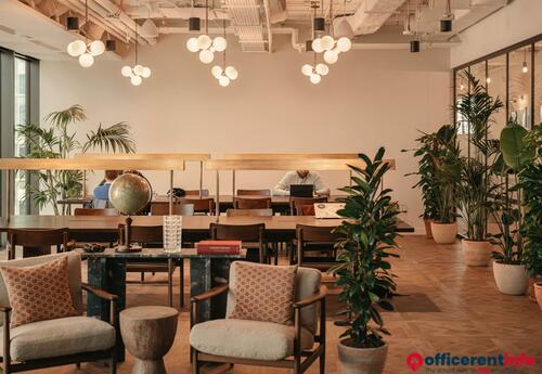 Offices to let in Skyliner Coworking/Flex