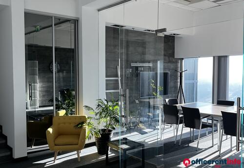 Offices to let in Andersia Tower