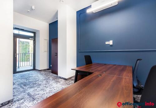 Offices to let in Marshal Center Flex & Coworking Offices