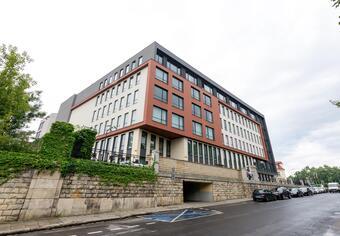 Agile Workspace in Regus Fronton
