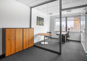 Adaptive Workspace in Regus Equal Park Building B