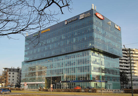 Aleja Pokoju 5