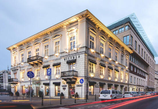 Warsaw's Prime Office Market: Dom Dochodowy Sale Signals Strong Investor Confidence