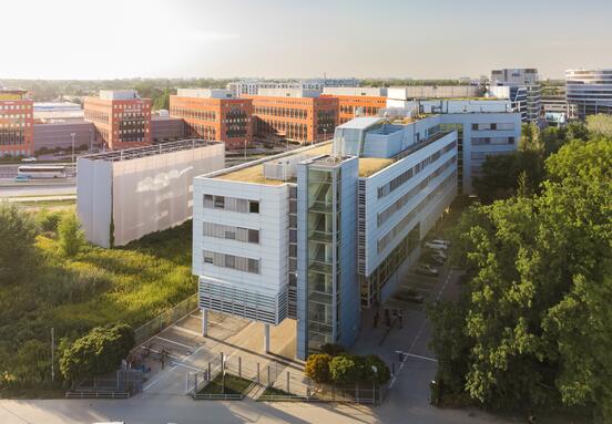 Indotek sells the Taifun office building to Łazarski University. Another example of office repositioning in Warsaw