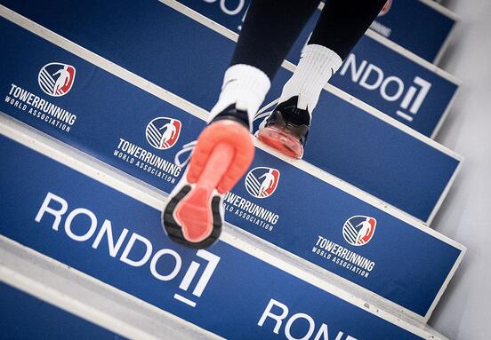 Reach the Peak of Your Potential – XIV RONDO 1 Stair Climb Challenge