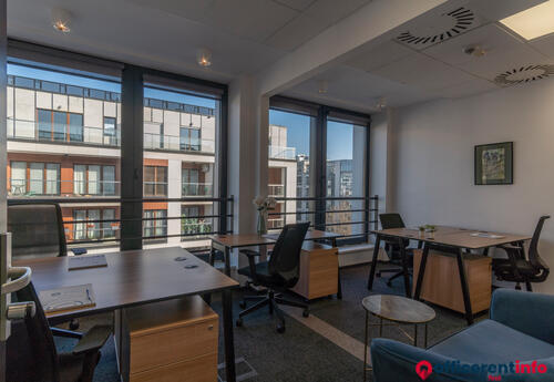 Offices to let in Carpathia Office House